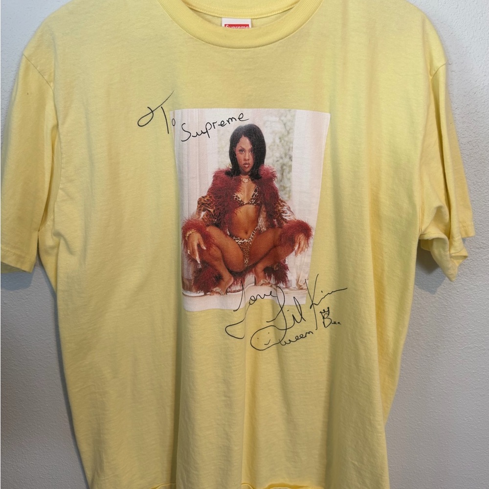 Supreme Yellow Lil  Kim vintage Tee size L